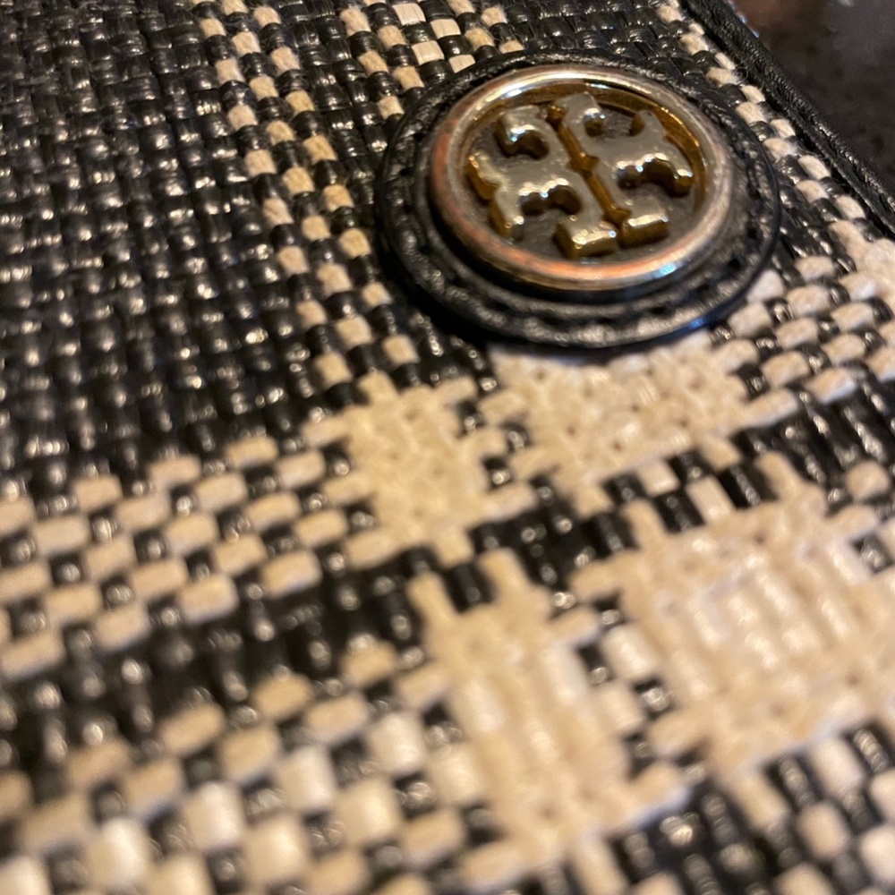 TORY BURCH COATED CANVAS BASKET WEAVE WRISTLET